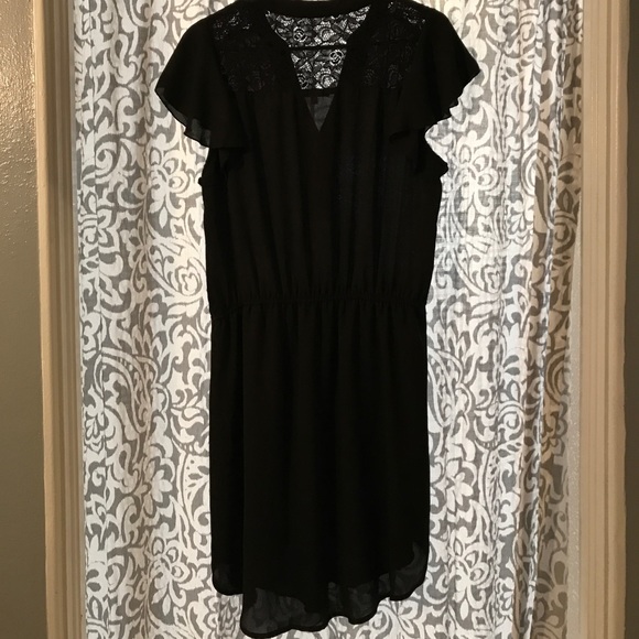 Charlotte Russe Black Tie-Waist Dress - Picture 4 of 4